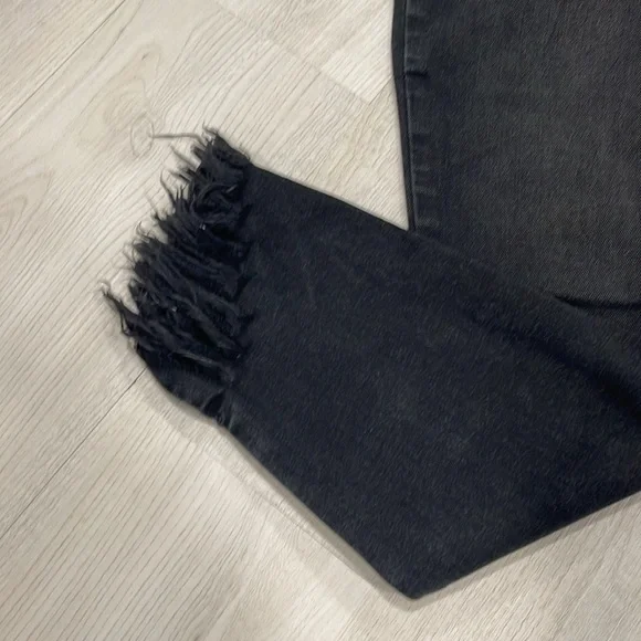 Judy Blue Black Ankle Cropped Jeans with Distressed Hem - Picture 2 of 5